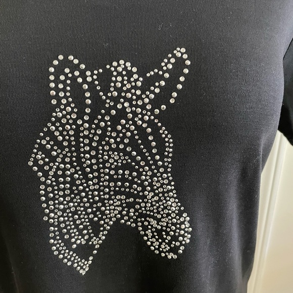 Black t- shirt with horse design 💯 % cotton NWOT - Picture 2 of 6